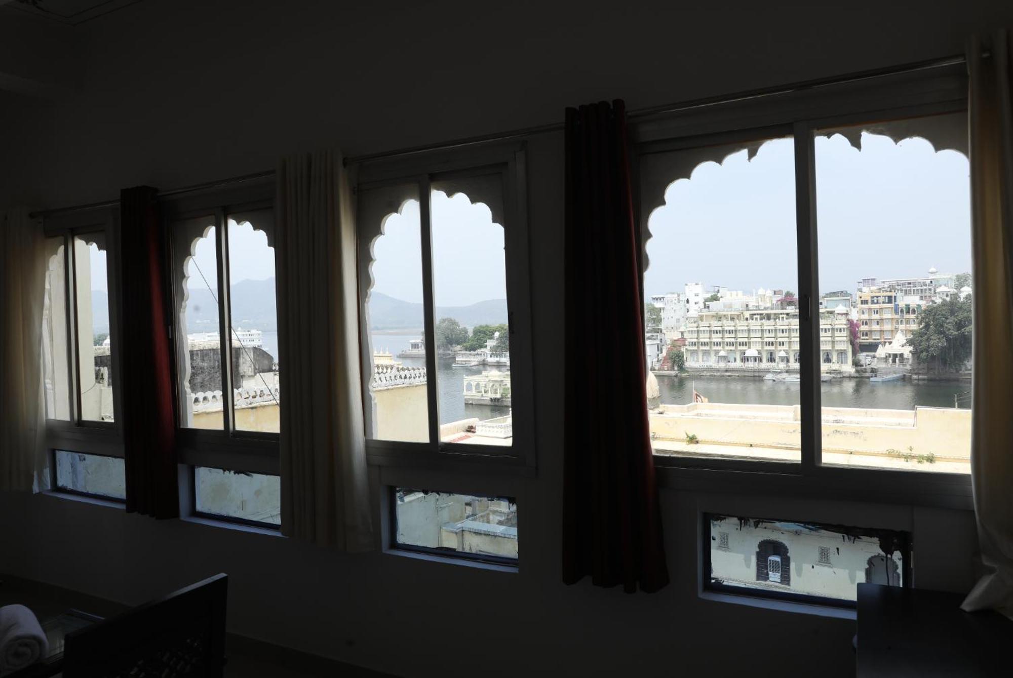 The Mama Hotel - Rooms And Dormitory Udaipur Luaran gambar