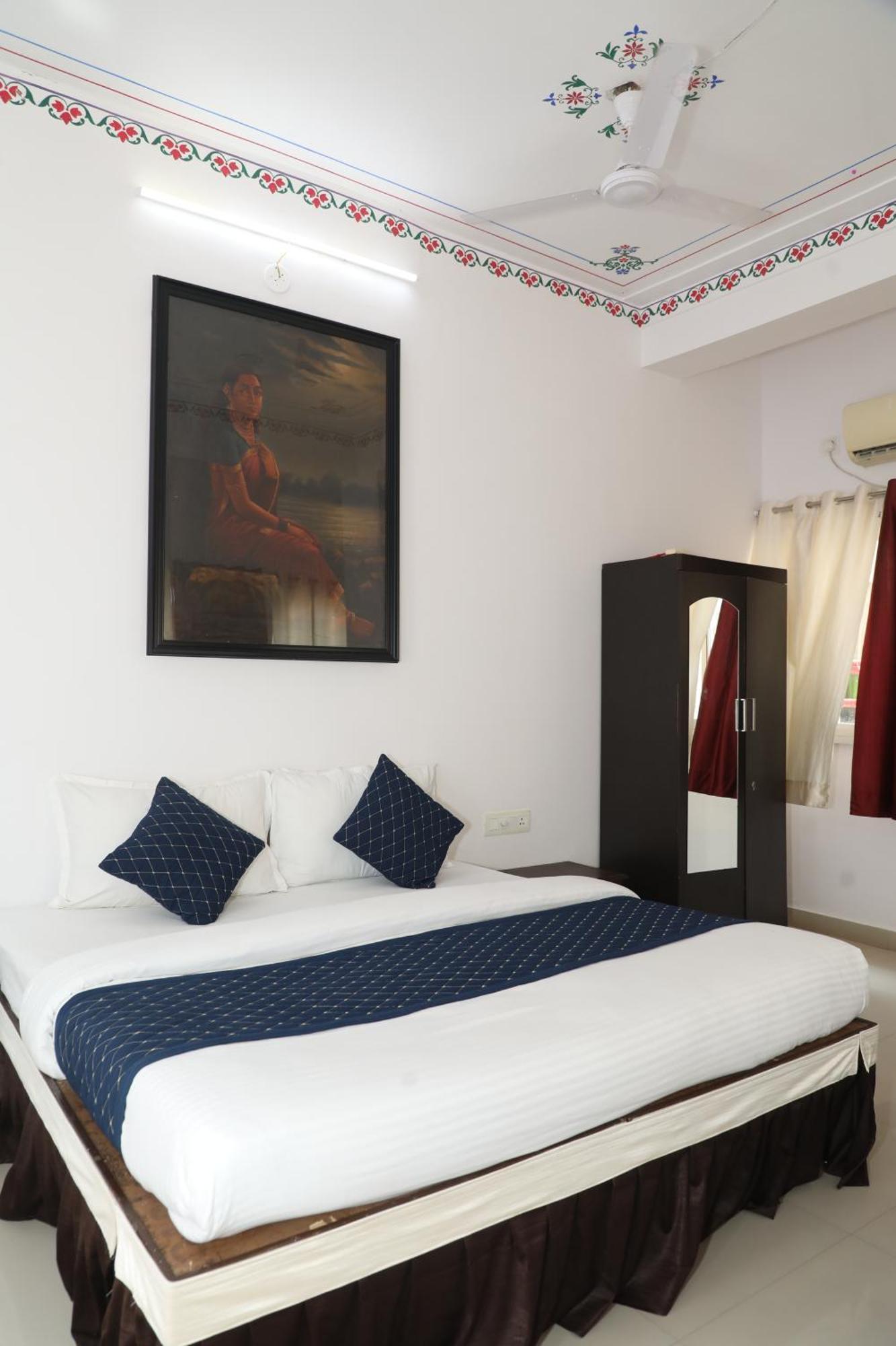 The Mama Hotel - Rooms And Dormitory Udaipur Luaran gambar
