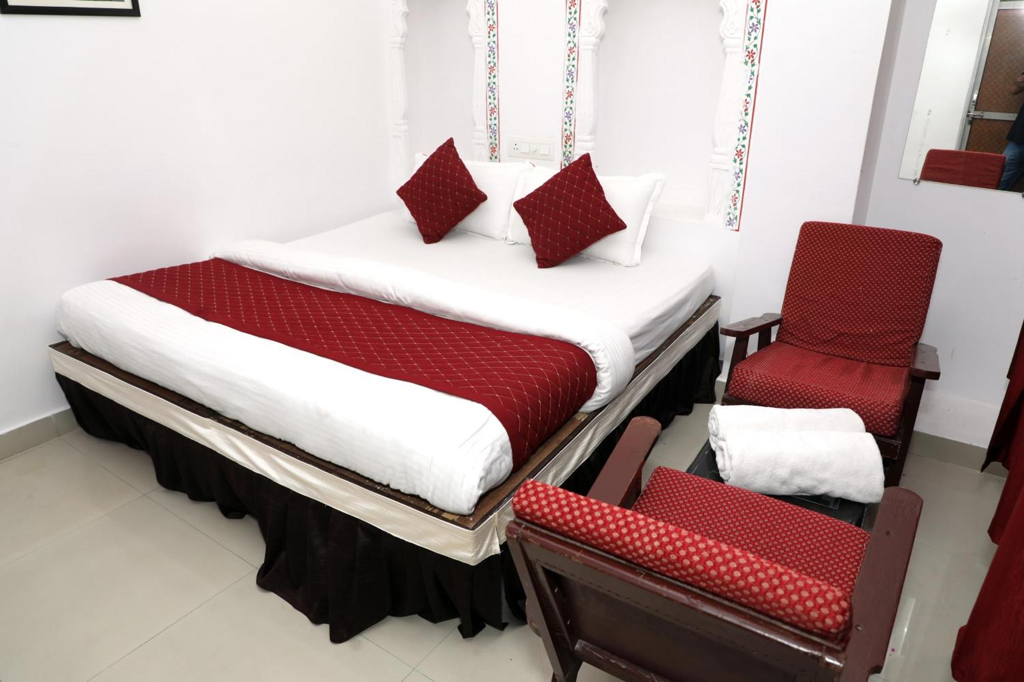 The Mama Hotel - Rooms And Dormitory Udaipur Luaran gambar