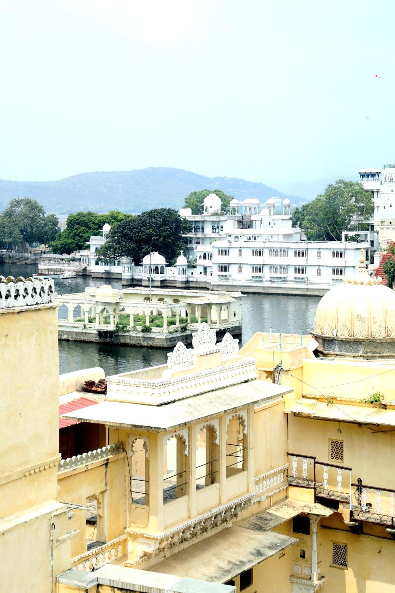 The Mama Hotel - Rooms And Dormitory Udaipur Luaran gambar